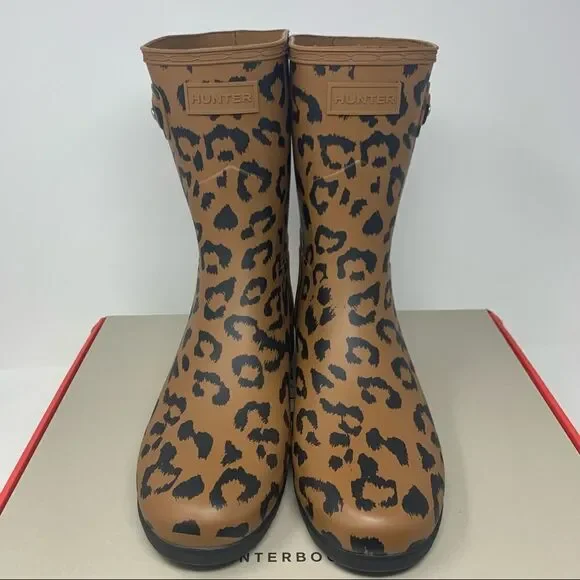 Hunter Refined Hybird Rain Boots
Size 9 - Picture 4 of 10
